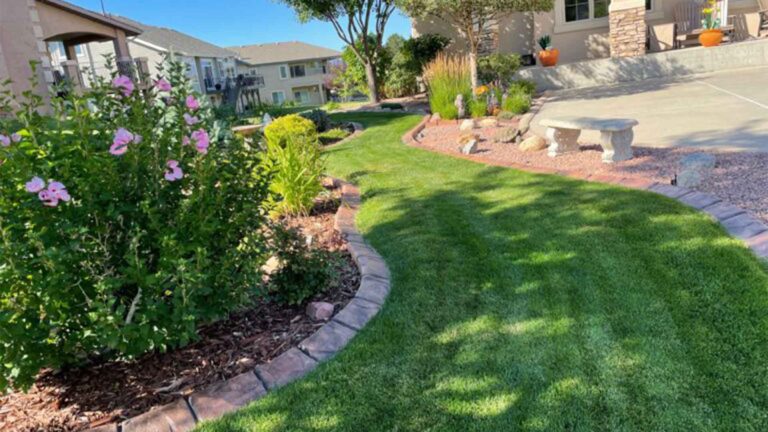 ighland Ranch Property with Professional Landscape Edging